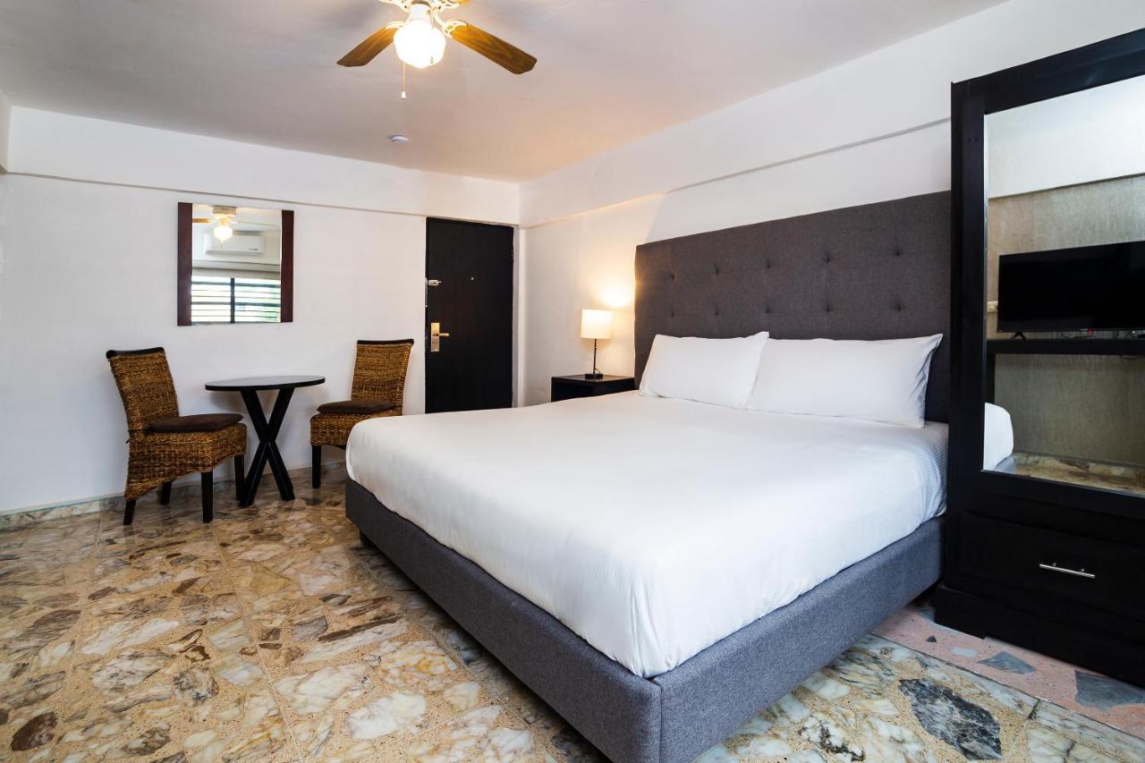San Jose Suites Boutique Linares Eksteriør bilde